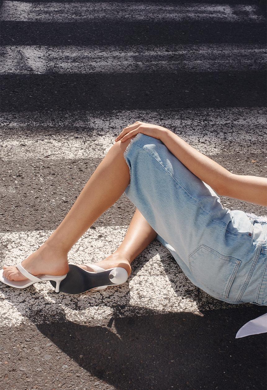H&M - Denim bermuda shorts - light denim blue