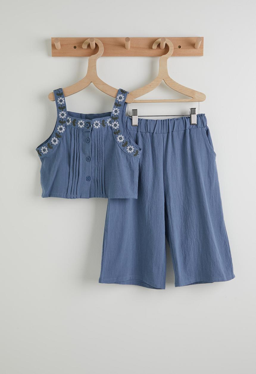 Pop Candy - Embroidered top and wide leg jeans - blue