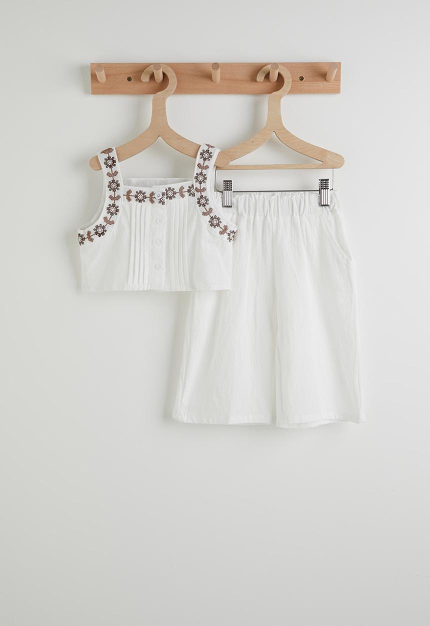 Pop Candy - Embroidered top and wide leg jeans - white