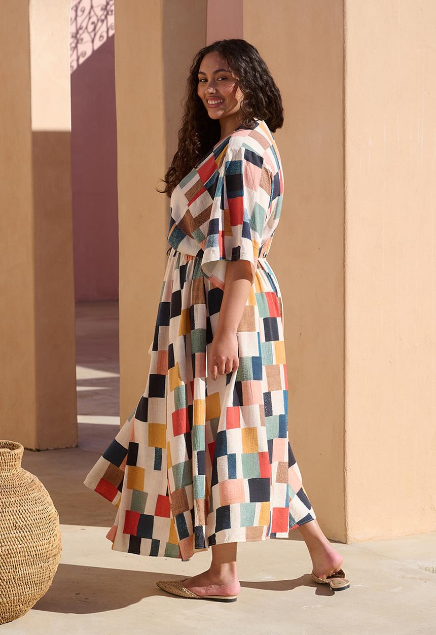 Me&B - Plus Joy Kaftan Dress With Tassel Trim - Multicolour