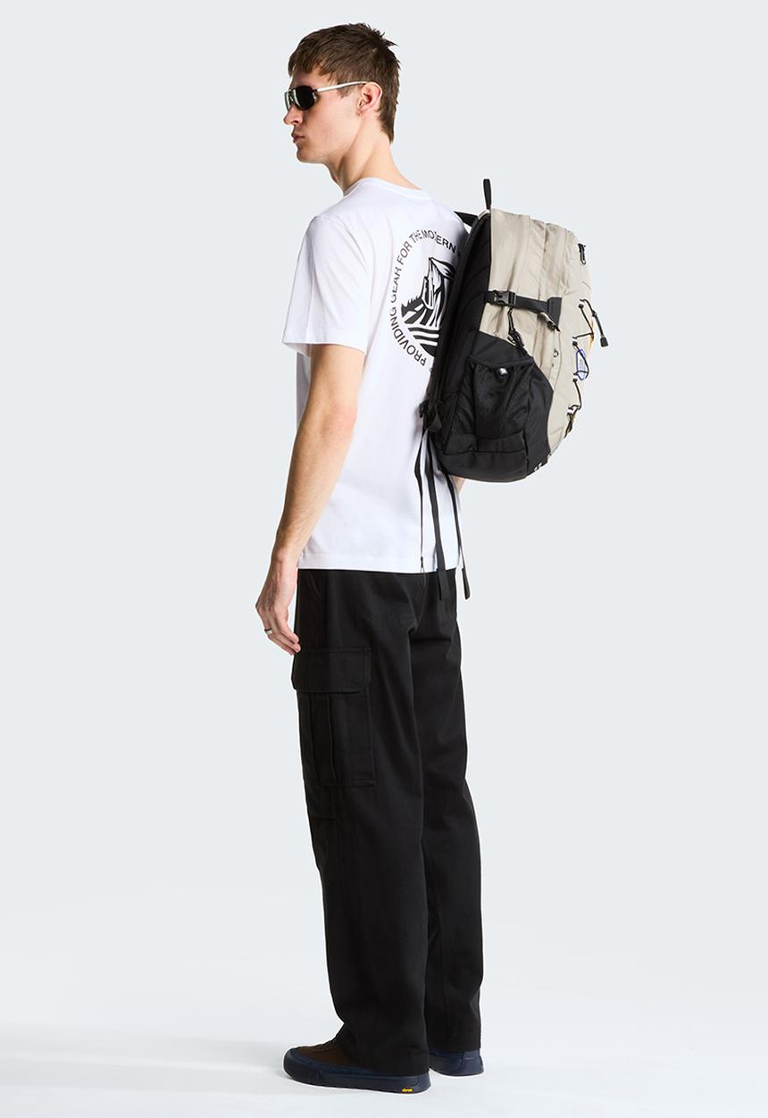 The North Face - M MOUNTAINSCAPE REGULAR SS TEE - TNF WHITE