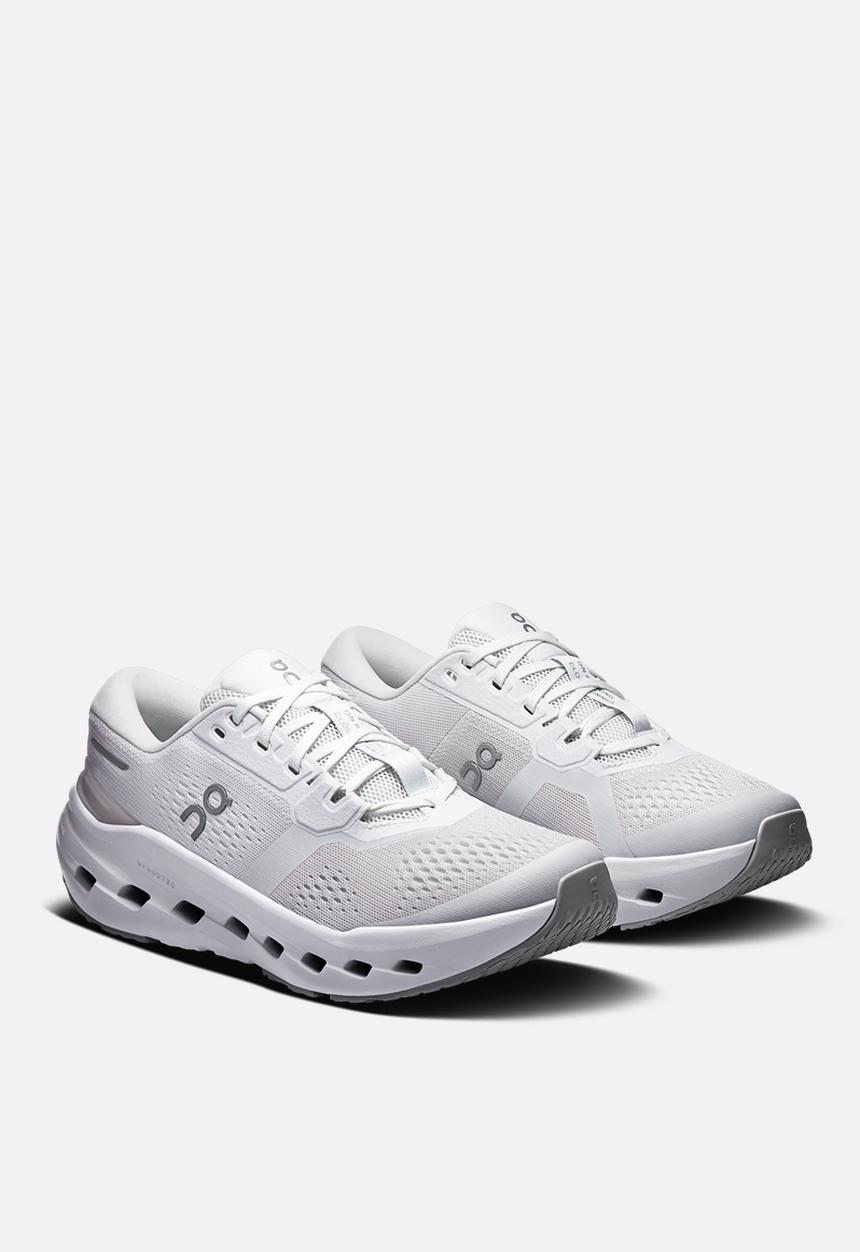 ON Running - Cloudrunner 3