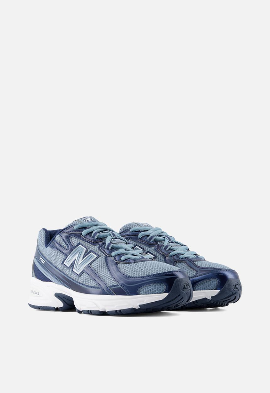 New Balance  - 740 Grade School