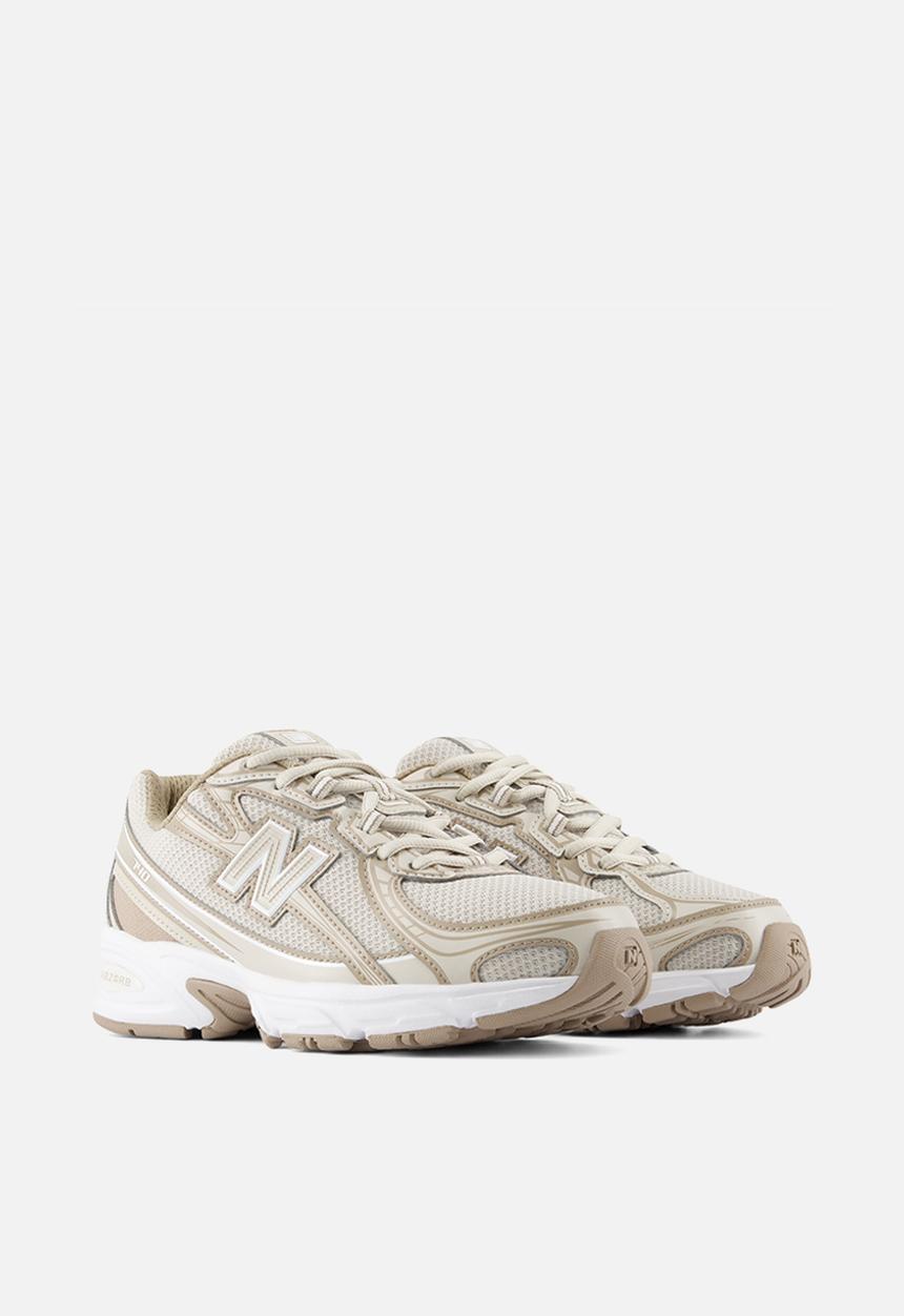 New Balance  - 740 Grade School