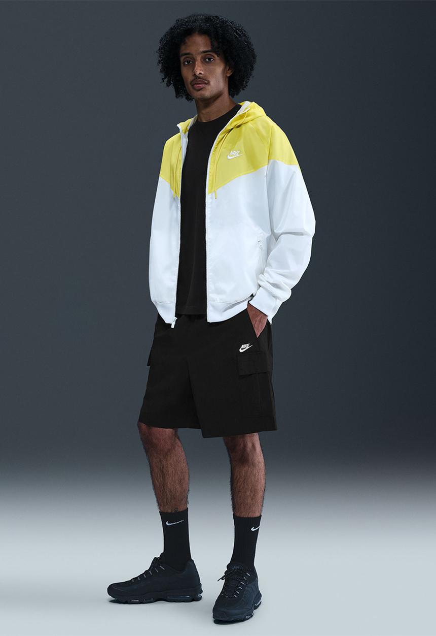 Nike - NSW Club  Utility Shorts - Black/White