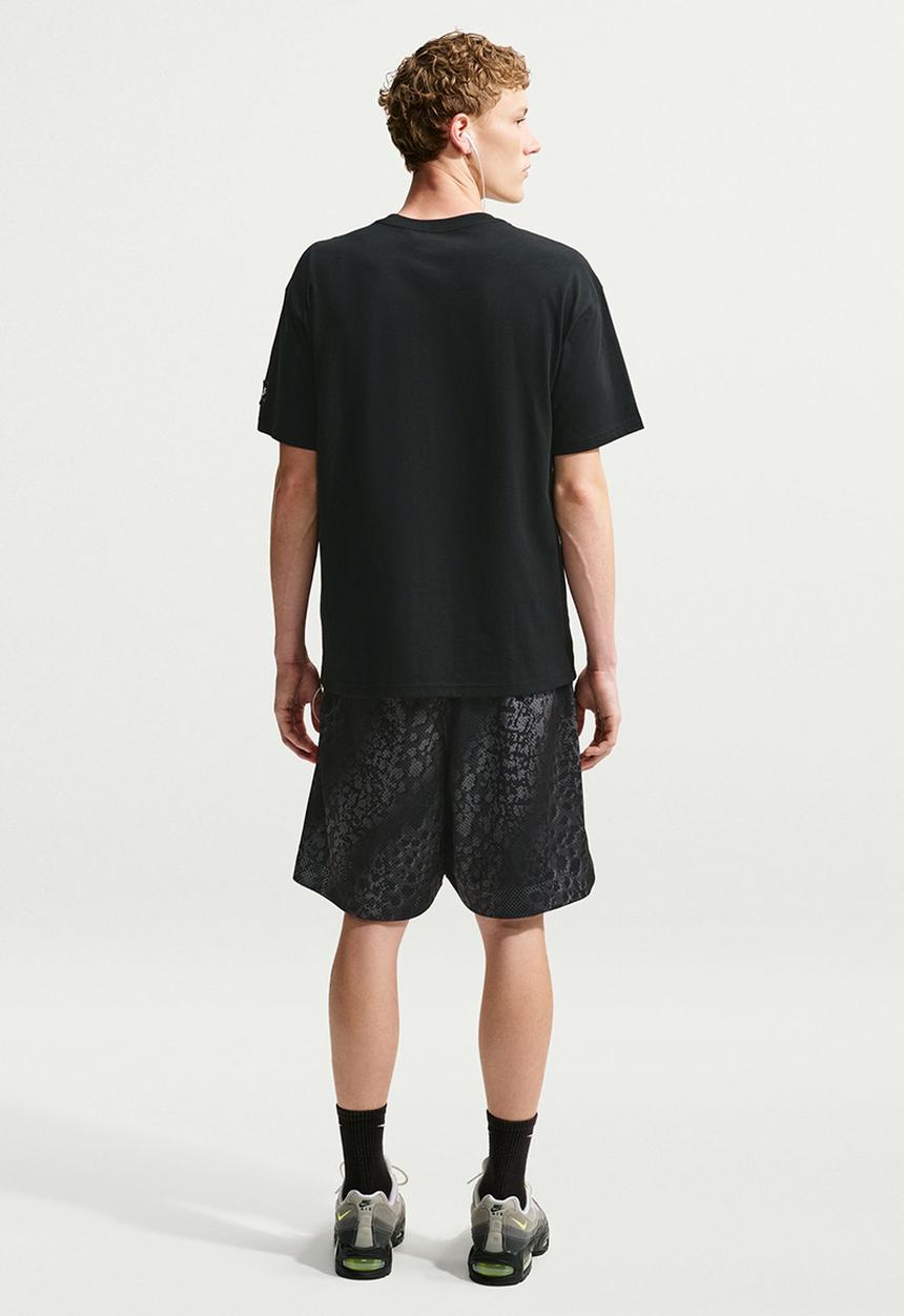 Nike - NSW  "Nike Air" Graphic Print Tee - Black