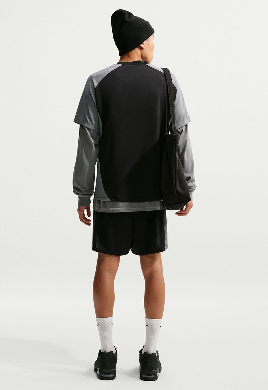Nike - Air Wing Short  - Smoke Grey/Black