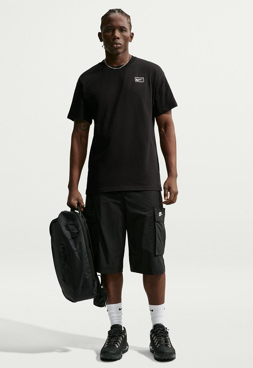 Nike - NSW SF Tee - Black