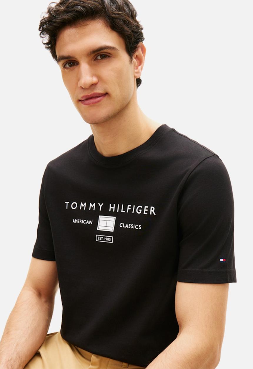 Tommy Hilfiger - BRAND LOVE MONO STACK TEE - Black
