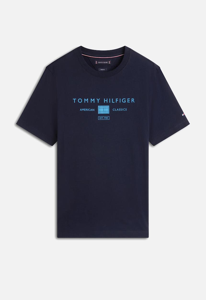 Tommy Hilfiger - BRAND LOVE MONO STACK TEE - Desert Sky