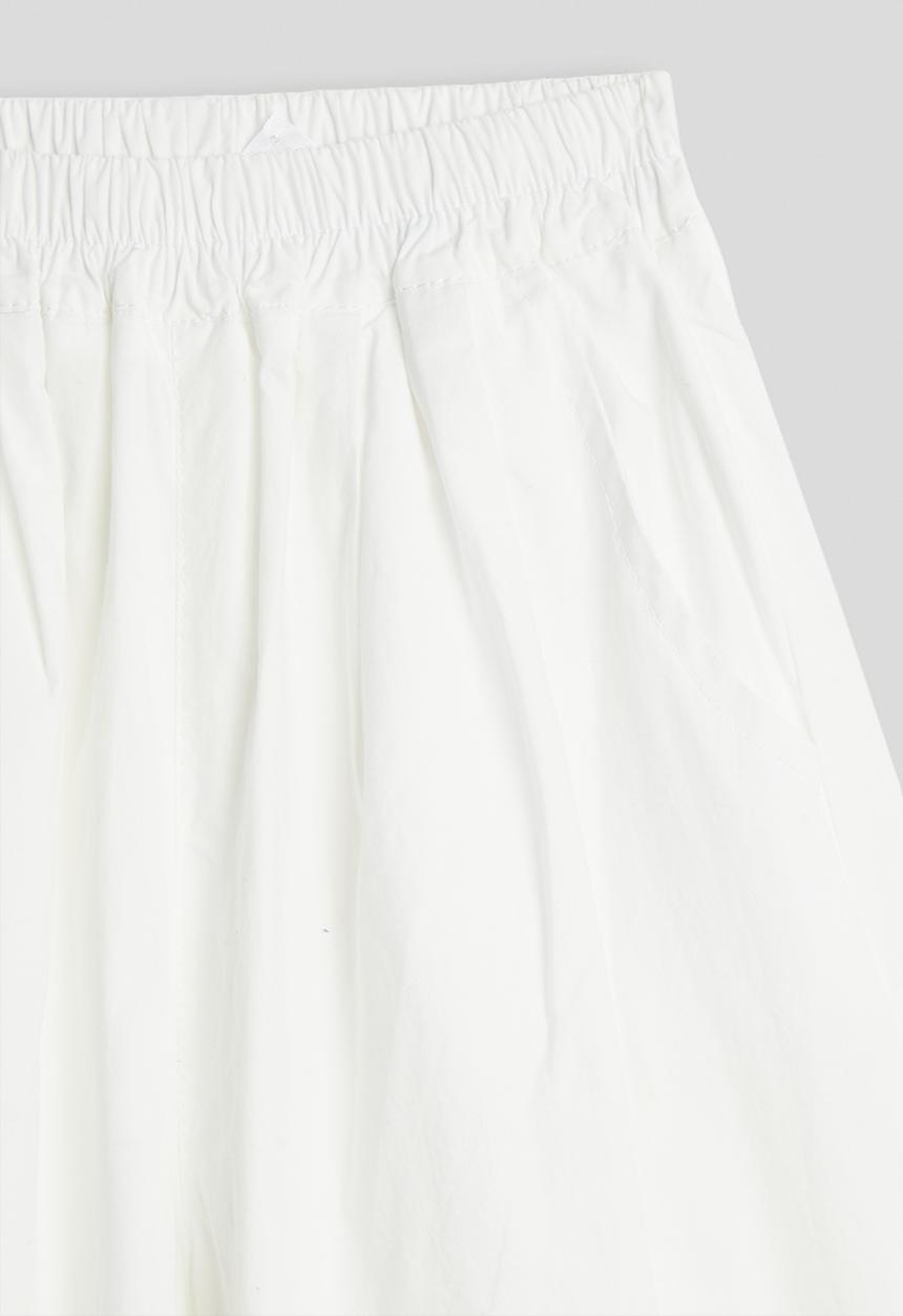 Pop Candy - Lace trim pants with hem ruffle - white