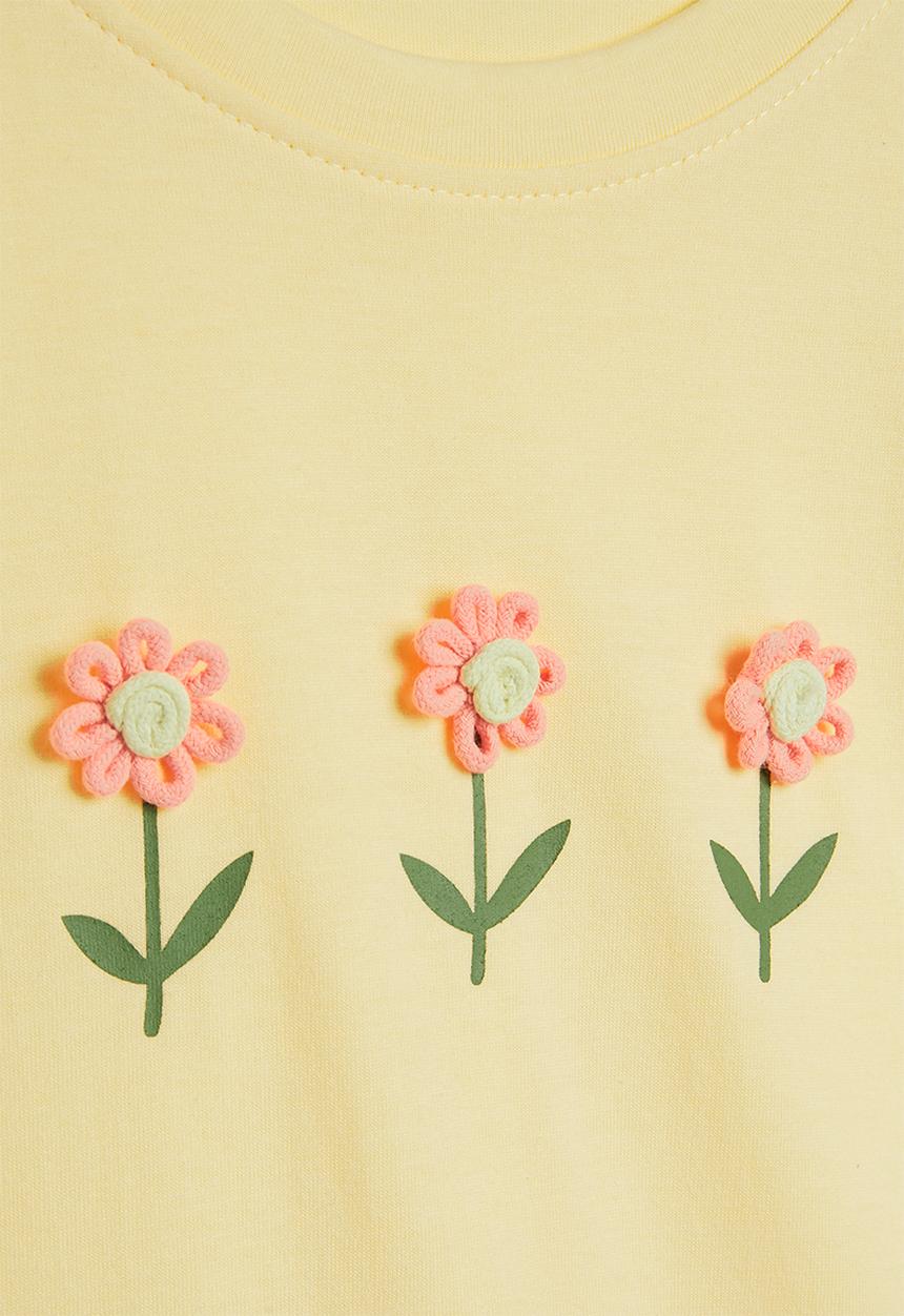 Pop Candy - Floral applique puff sleeve tee - light yellow