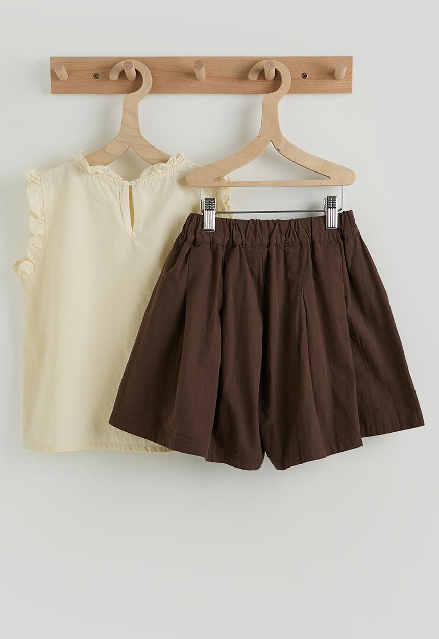 Pop Candy - Frill blouse and bubble shorts - cream/choc