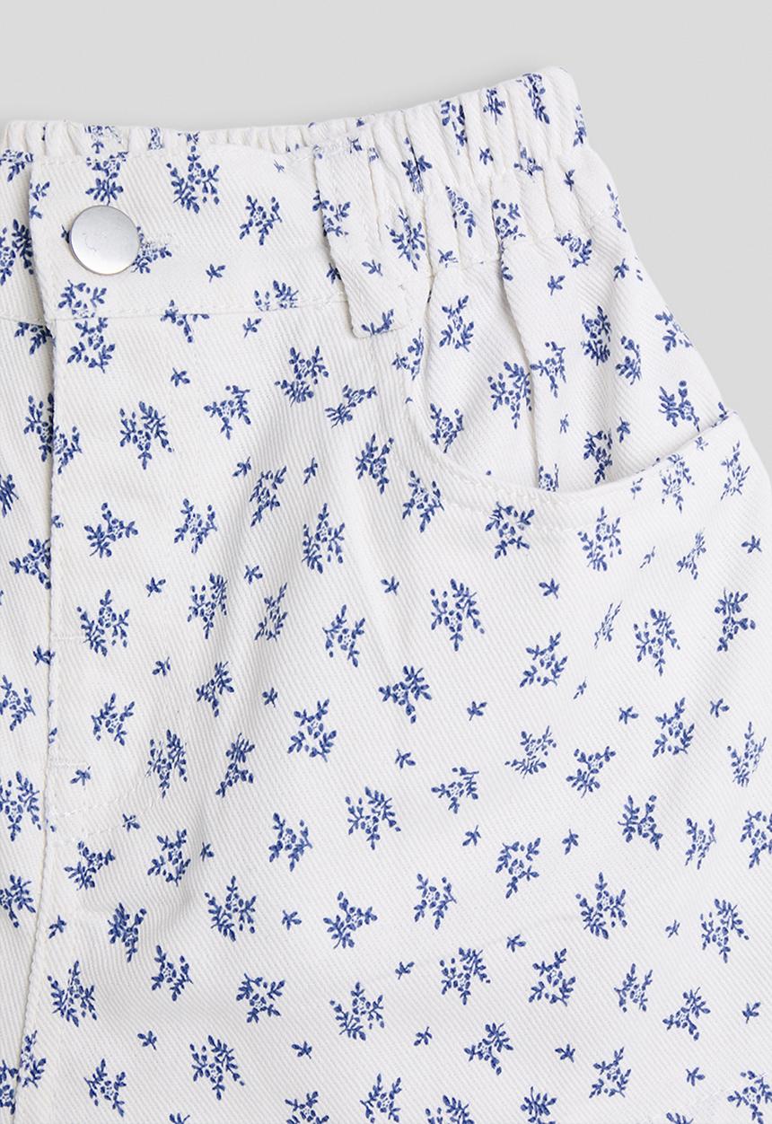 Pop Candy - Floral denim shorts - off white