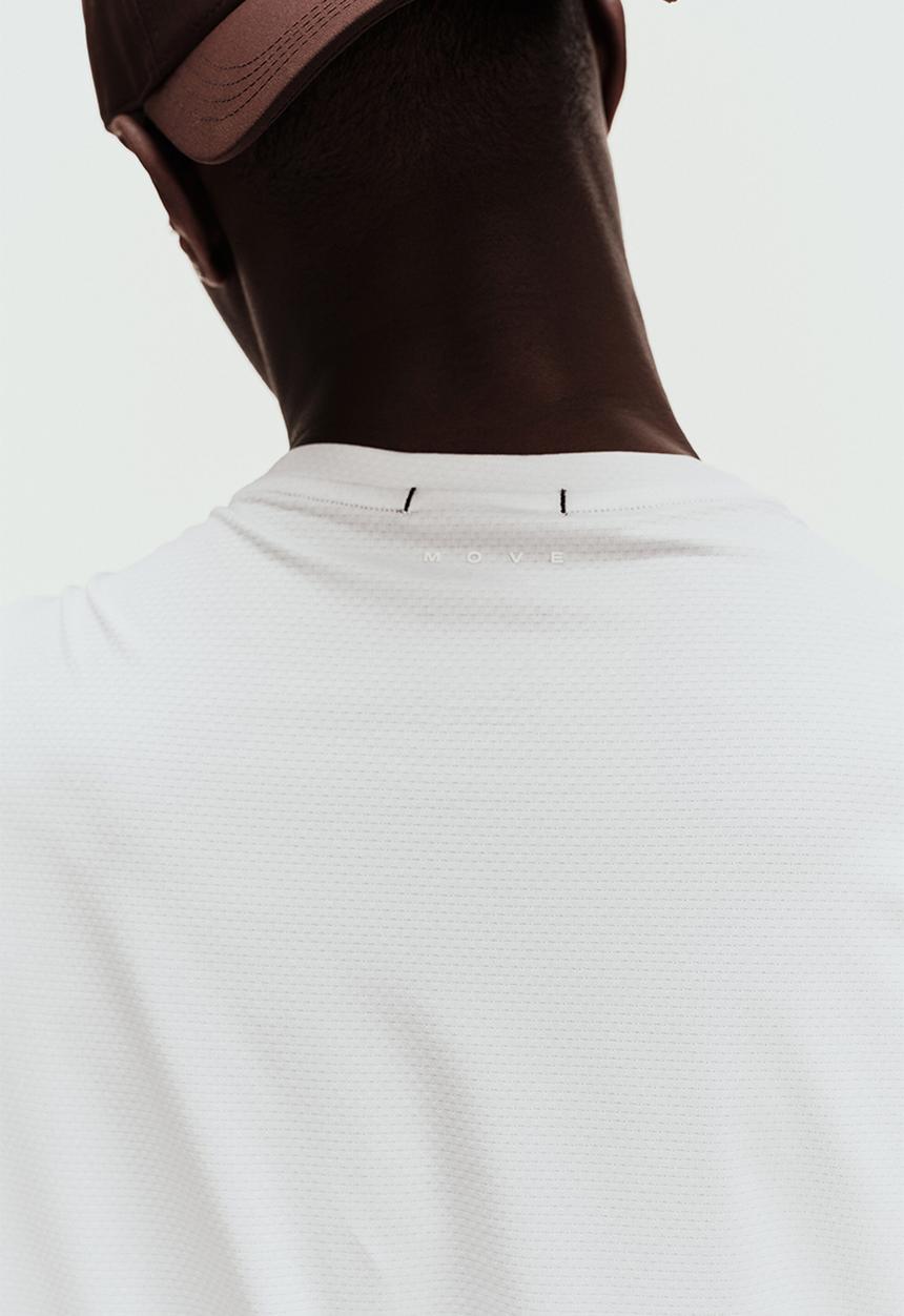 H&M - Regular fit sports vest top with drymove™ - white