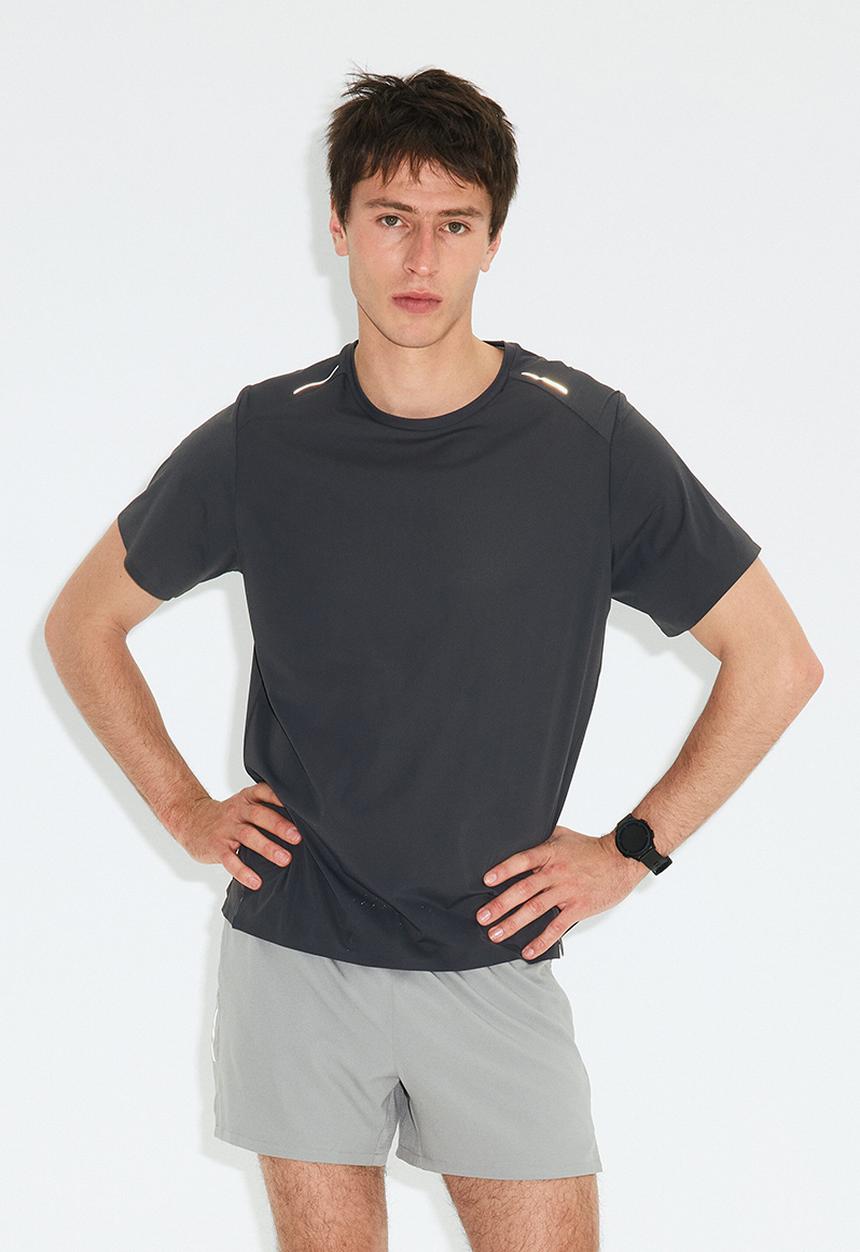 H&M - Lightweight cooling running t-shirt  - dark grey