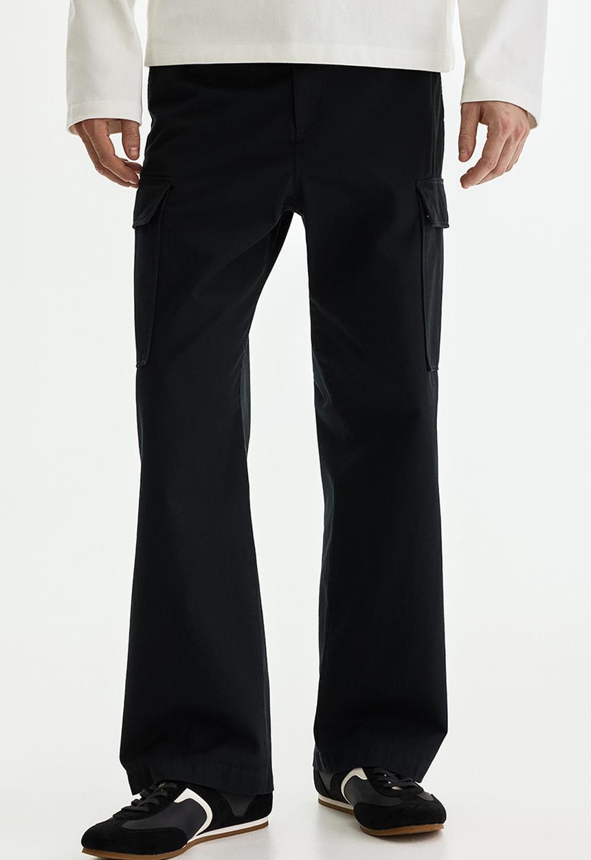 H&M - Relaxed fit cotton cargo trousers - black