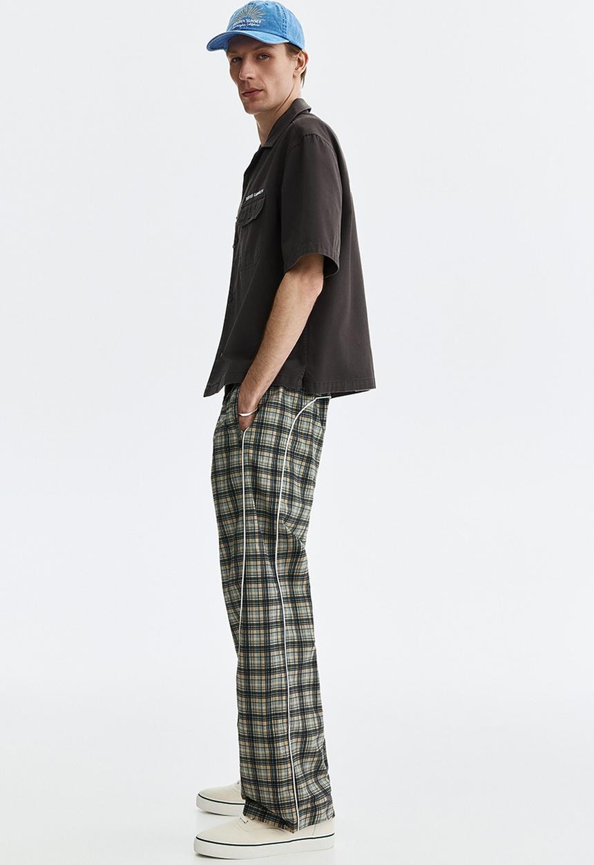 H&M - Relaxed fit short-sleeved utility shirt - dark grey/service garments