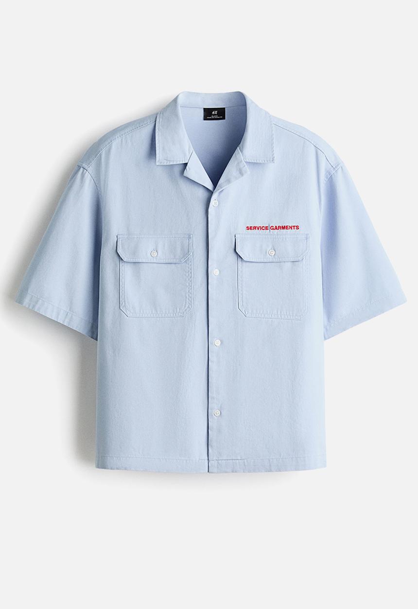 H&M - Relaxed fit short-sleeved utility shirt - light blue/service garments