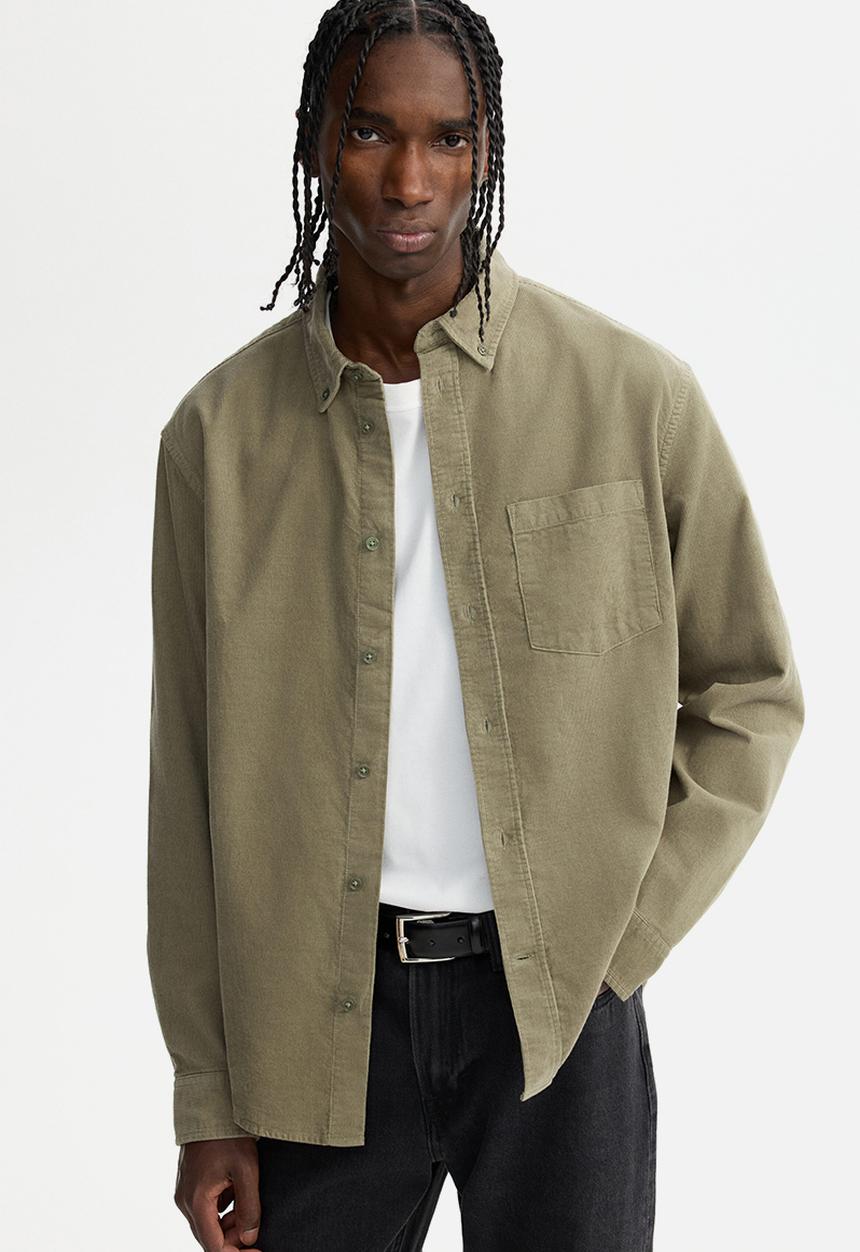 H&M - Regular fit corduroy shirt - khaki green