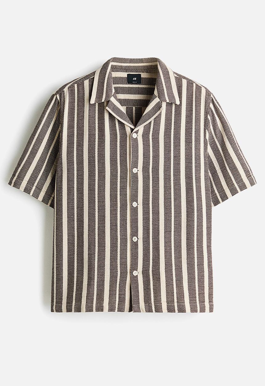 H&M - Regular fit shirt - dark brown/striped