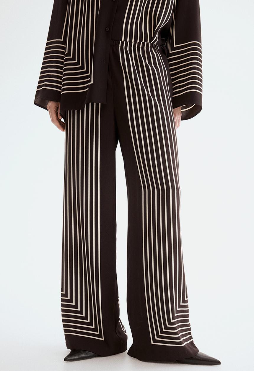 H&M - Pull-on trousers - dark brown/striped