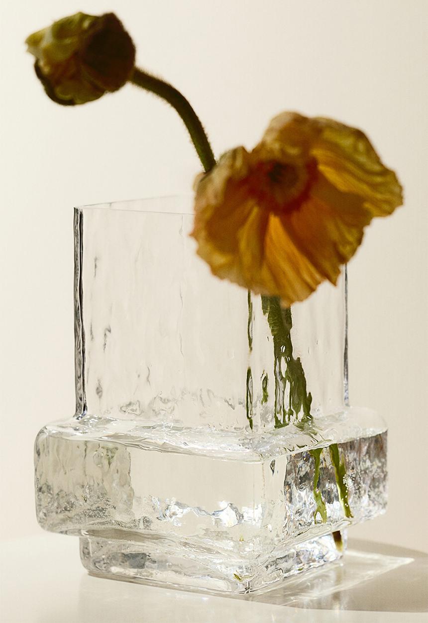 H&M - Textured-glass vase - transparent