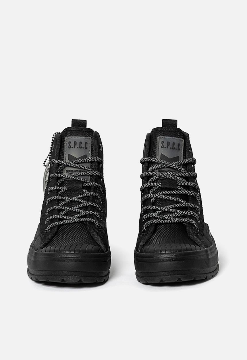 S.P.C.C - Surge Obscura Hi Sneakers  - Black/White