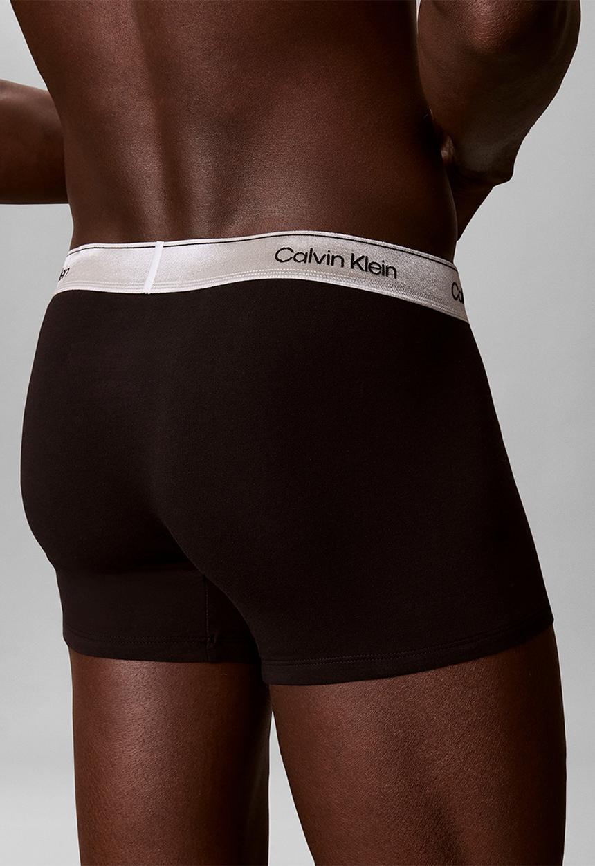 Calvin Klein - TRUNK 3PK - BLACK W/ SILVER HAZE WB/SILVER HAZE/WHITE W/ SILVER HAZE WB