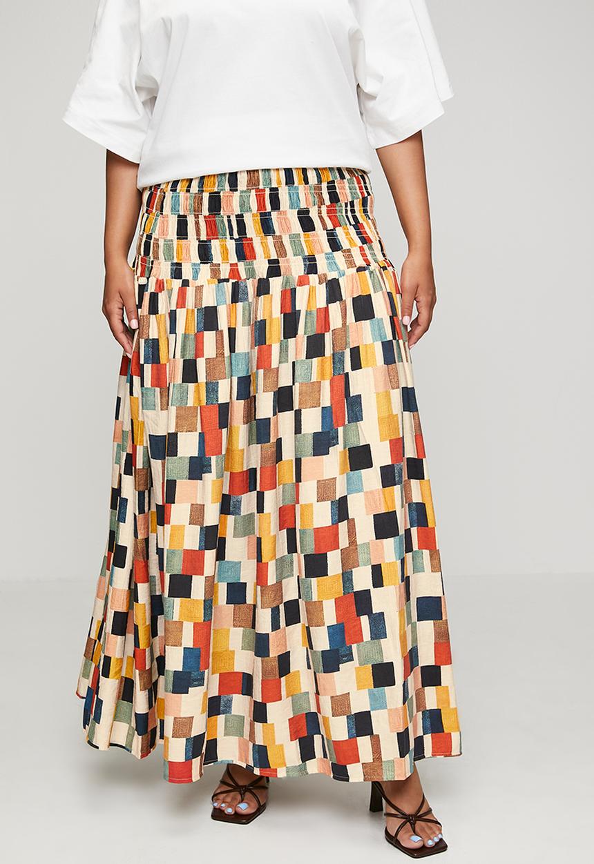Me&B - Plus Shirring Basque Maxi Skirt With Pockets - Multicolour