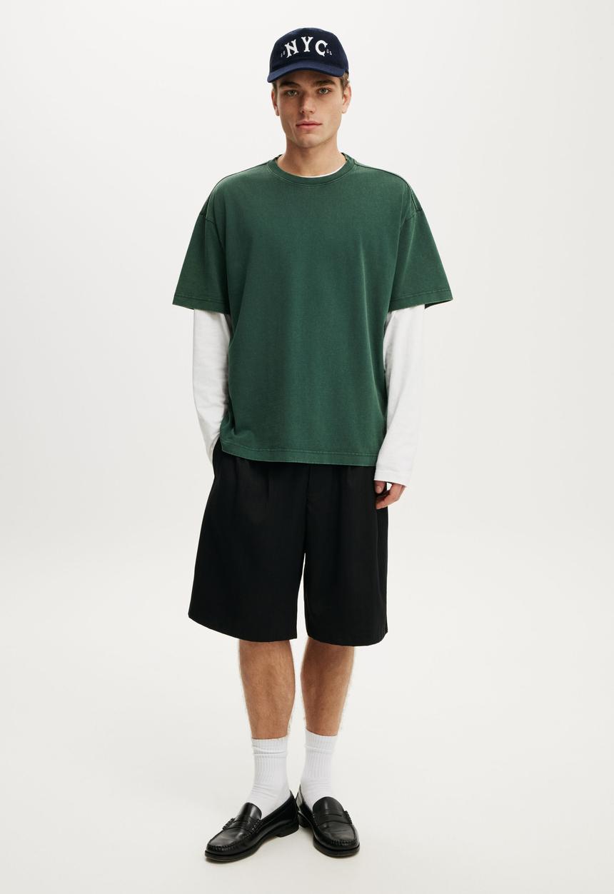 Cotton On - Box Fit T-shirt - Pineneedle Green Wash