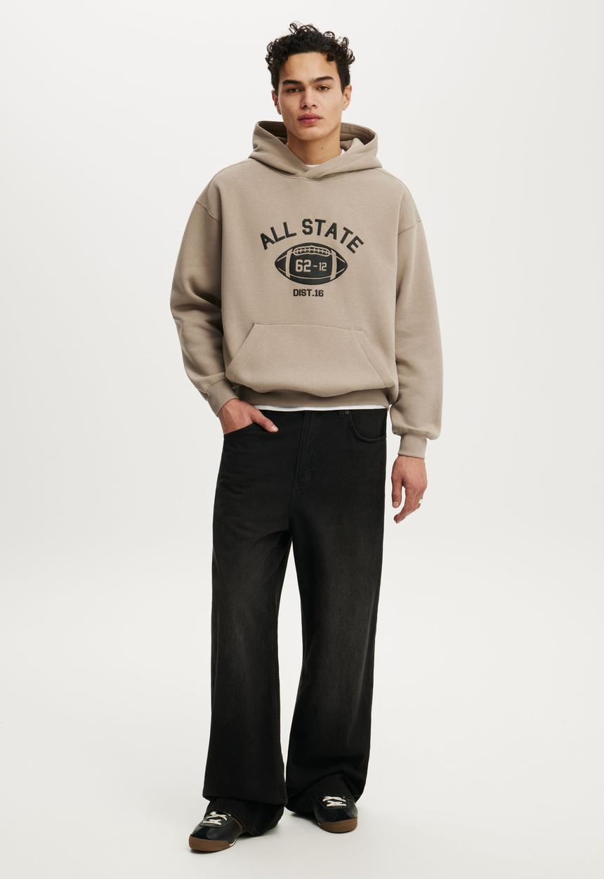 Cotton On - Box Fit Graphic Hoodie - Hazelnut/All State Football