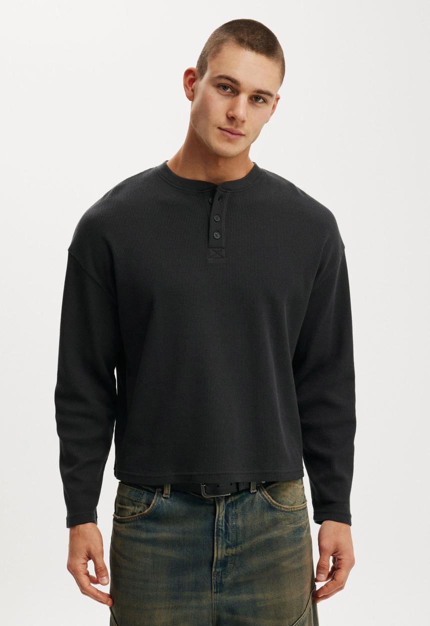 Cotton On - Relaxed Fit Textured Henley Long Sleeve - Washed Black Waffle