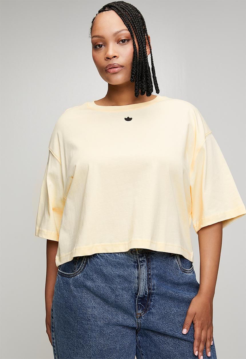 adidas Originals - Plus ess crop tee w s26 tee - warm vanilla