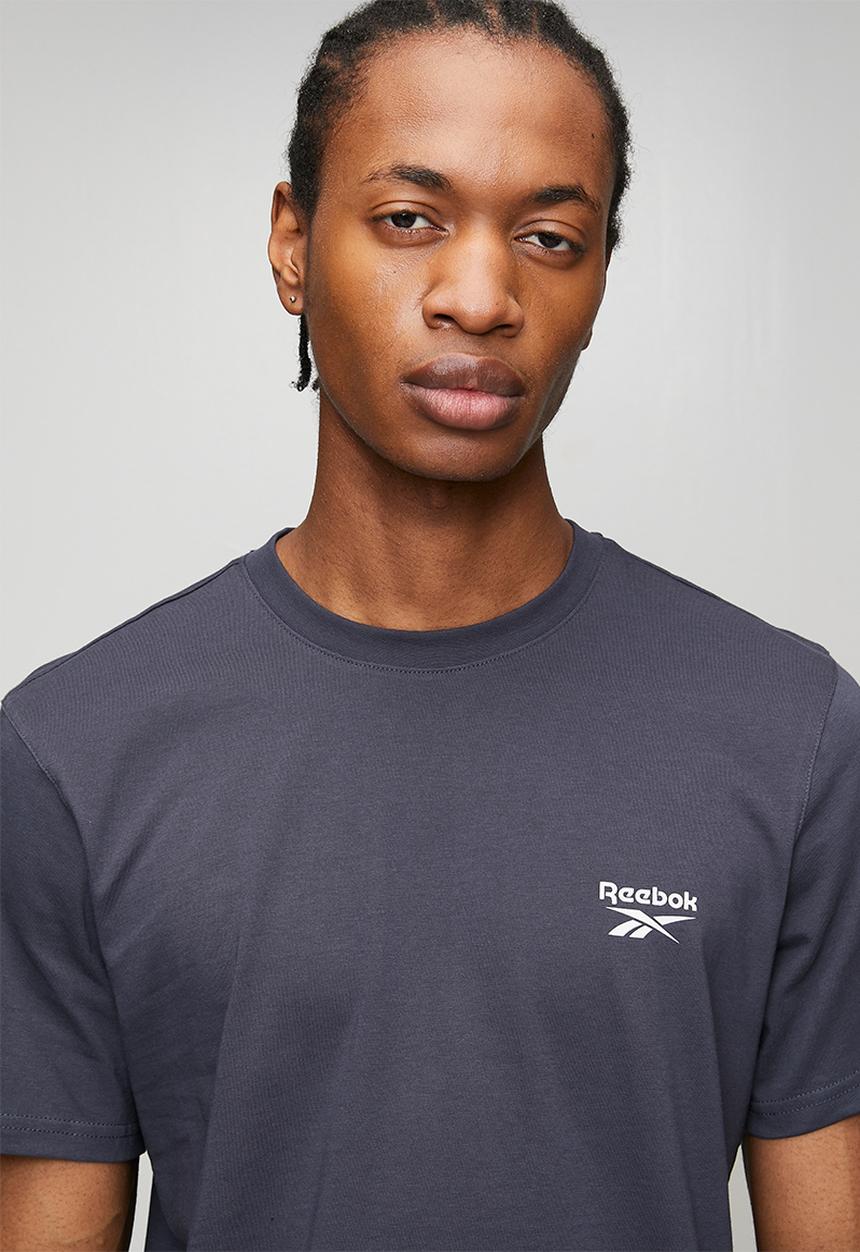 Reebok - Cody small logo crew neck ss tee - vector navy