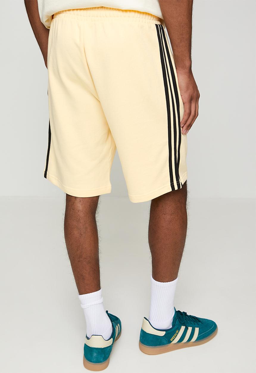 adidas Originals - 3-Stripe RT Short - Cream Warm Vanilla /Black