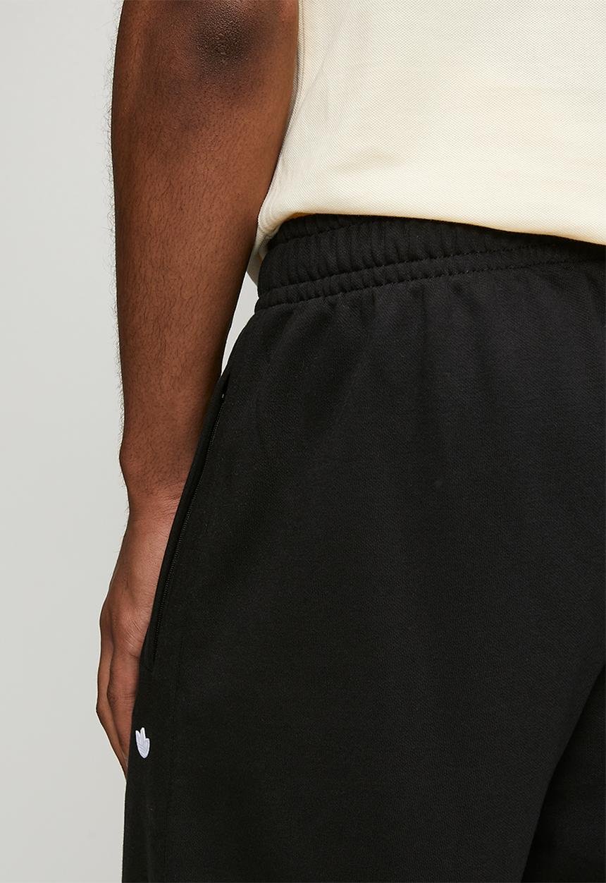 adidas Originals - Essentials Pants - Black/White