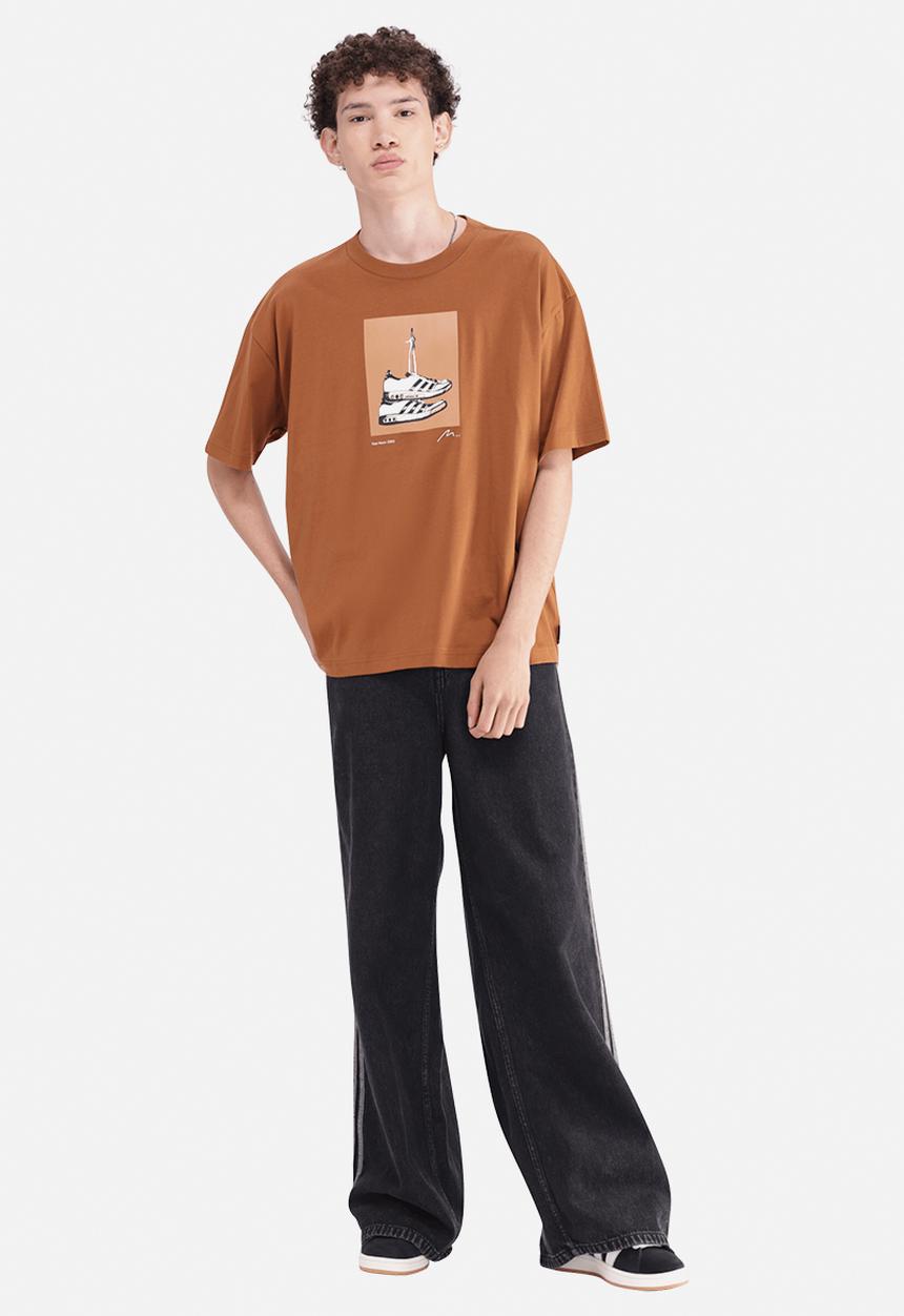 adidas Originals - Peter Oore Shoe Tee - Dusky Bronze