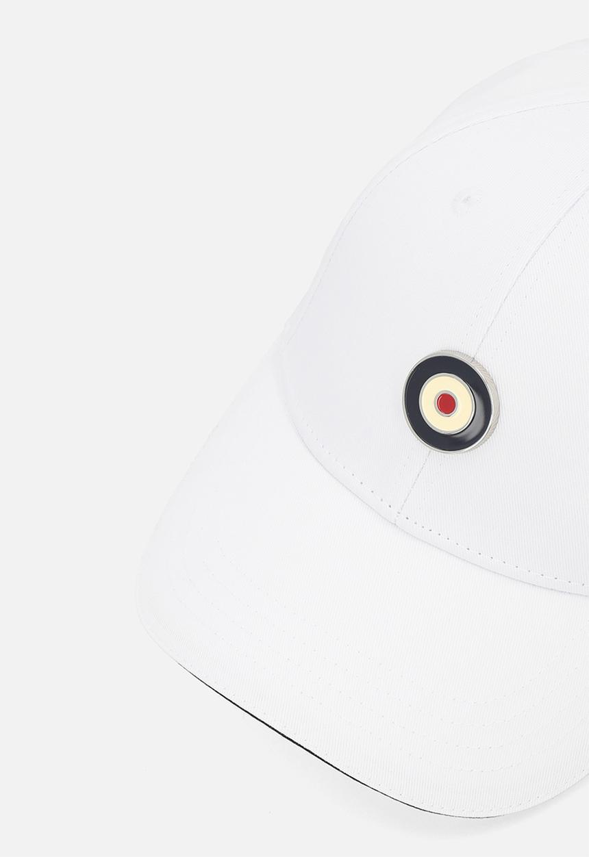 Ben Sherman - Metal Targy Badge Cap- White
