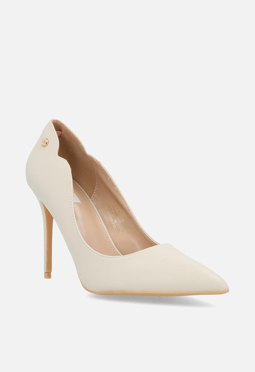 Miss Black - Lola 58 classic scallop heel - natural