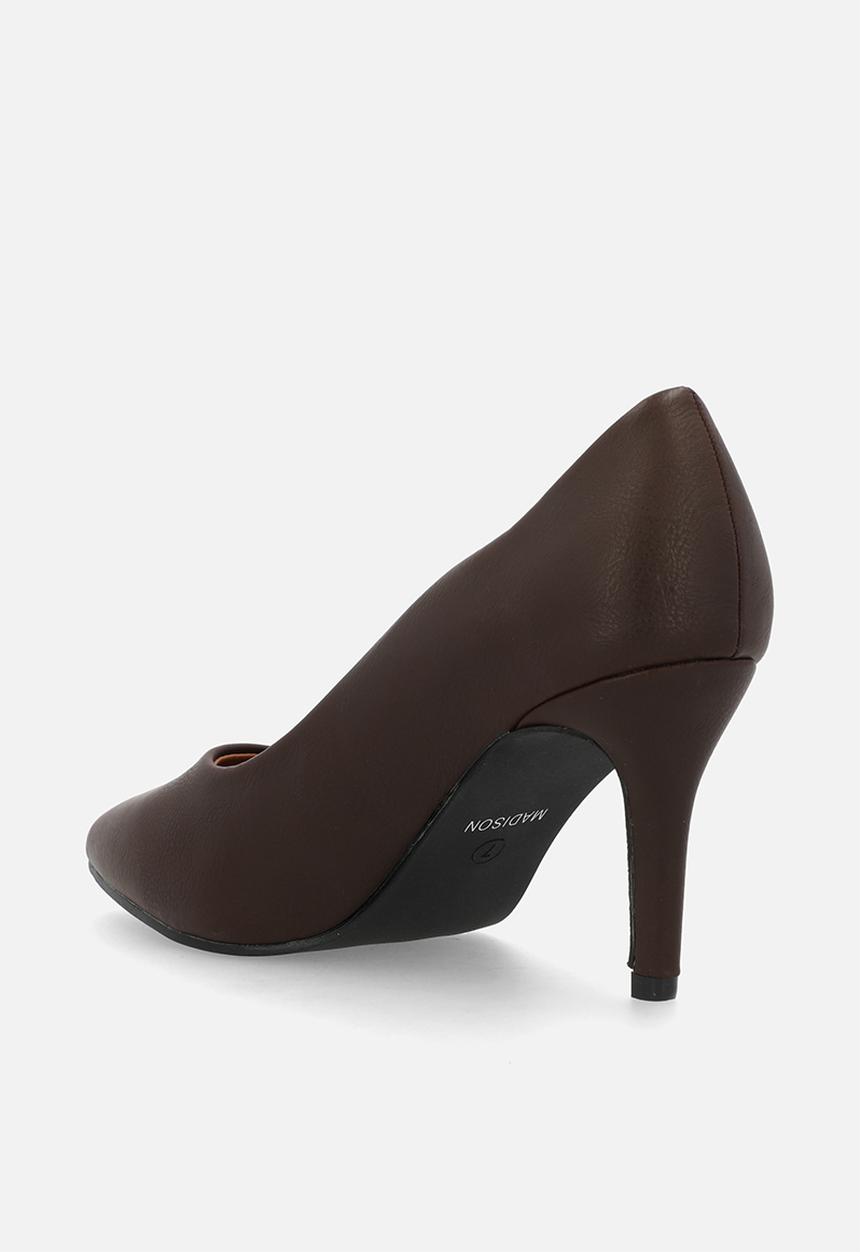 Madison® - Penny scalloped 2 court - chocolate 1