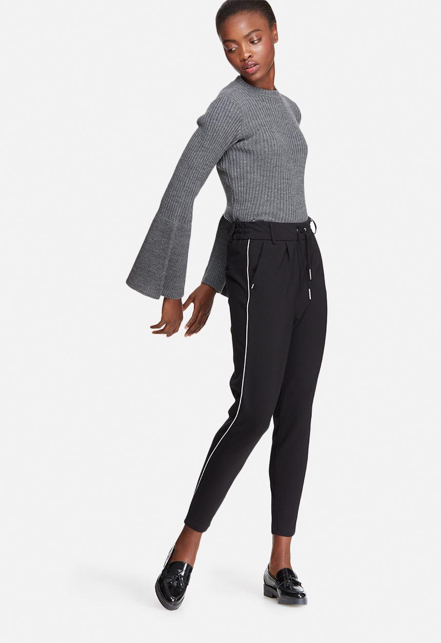 dailyfriday - Fluted sleeve knit