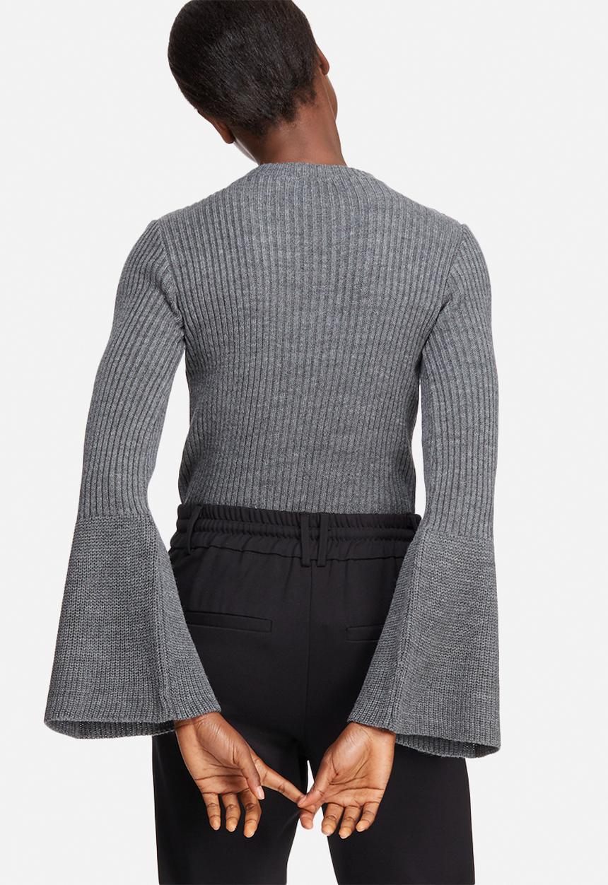 dailyfriday - Fluted sleeve knit