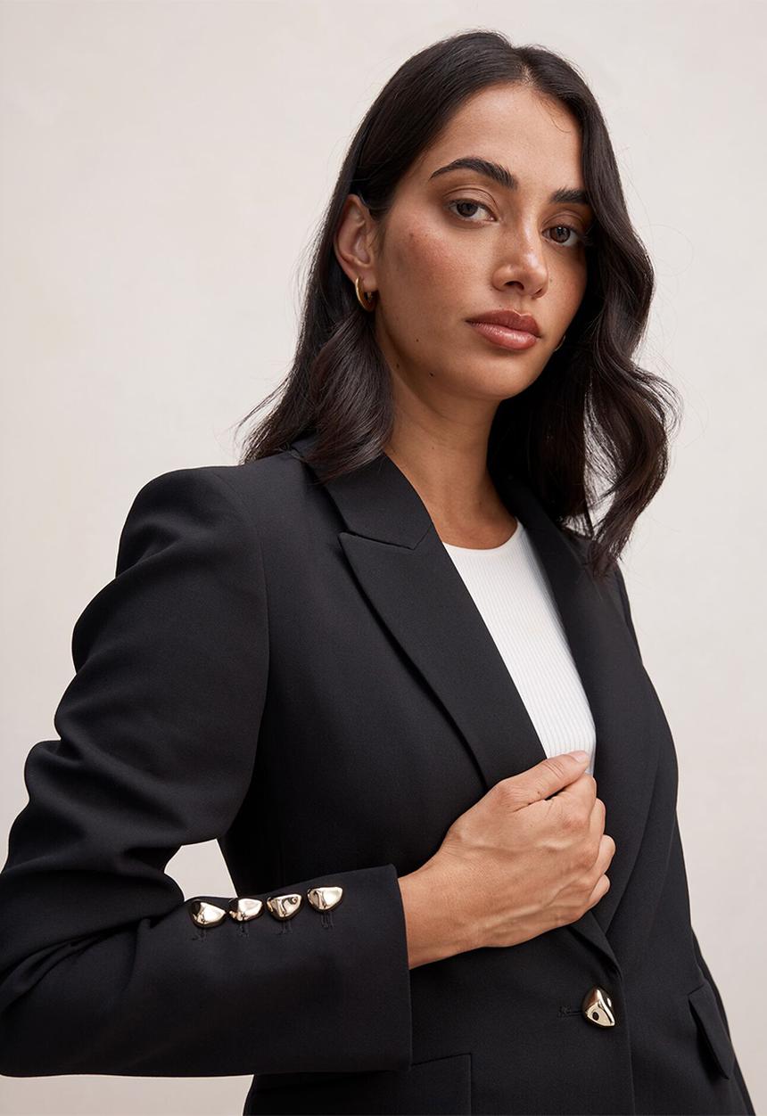Forever New - Trixie gold button blazer in black