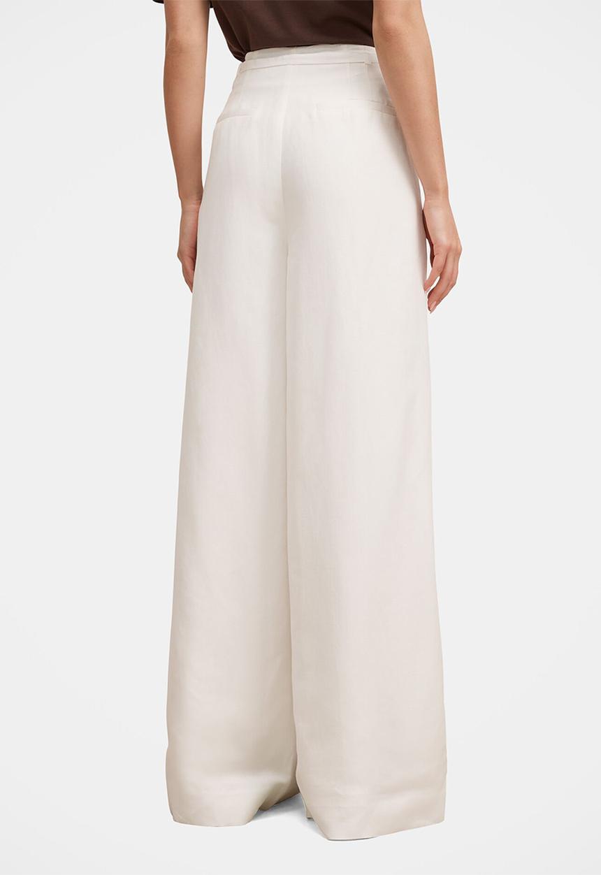 Forever New - Matilda linen blend wide leg pants in porcelain