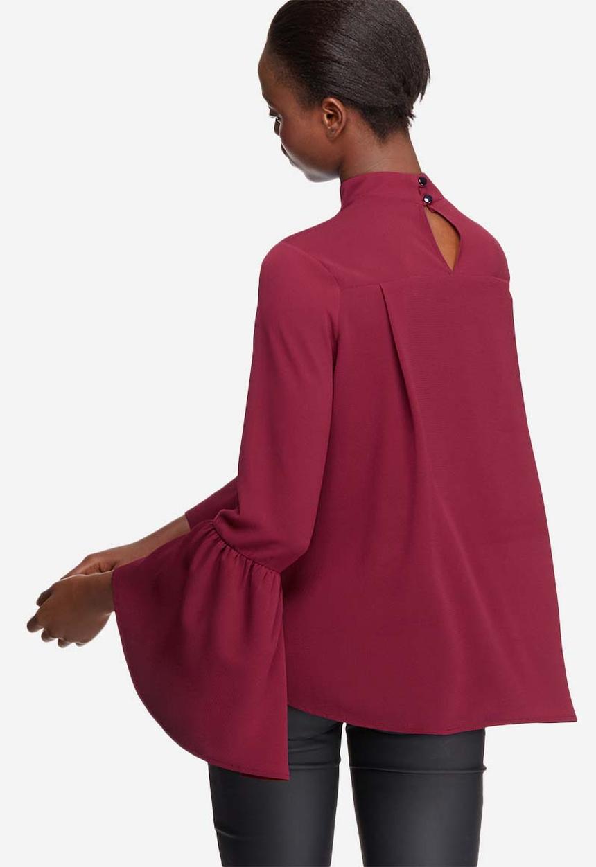 dailyfriday - Bell sleeve keyhole blouse