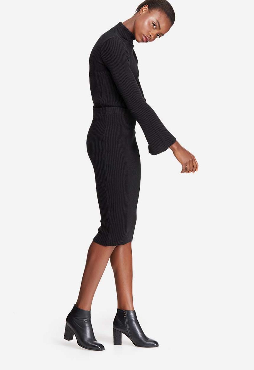 dailyfriday - Ribbed knit tube skirt