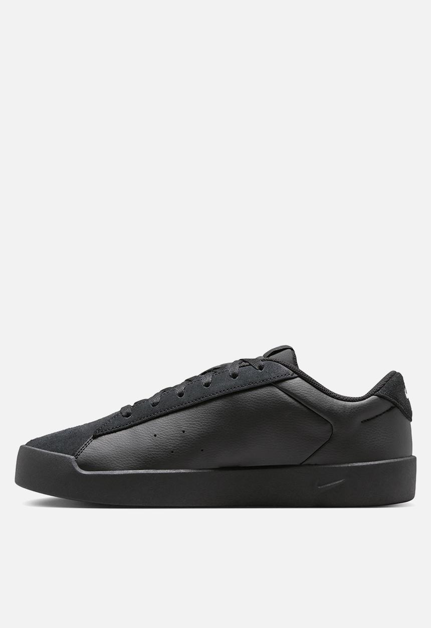 Nike - Nike Blacktop