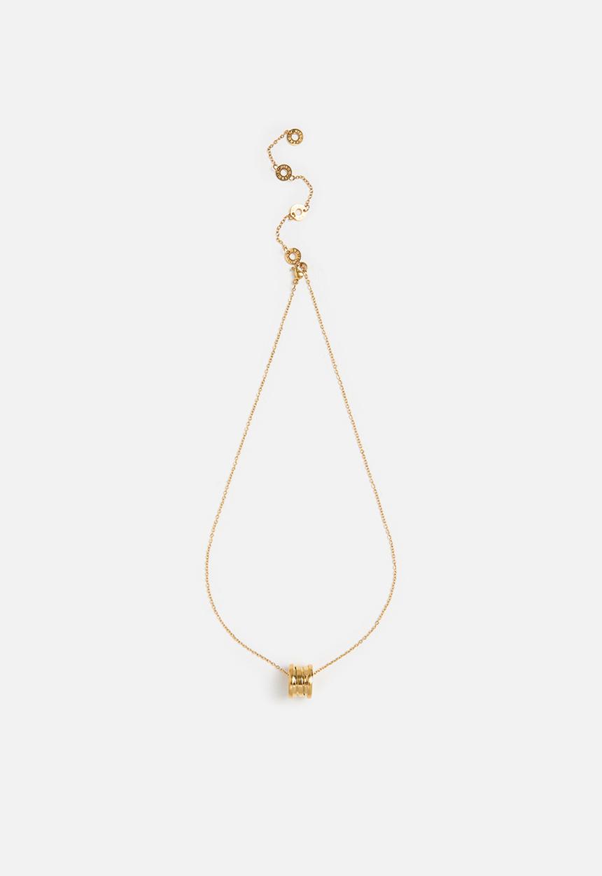 Zoe on Trend - Trendy Pendant Necklace - Gold