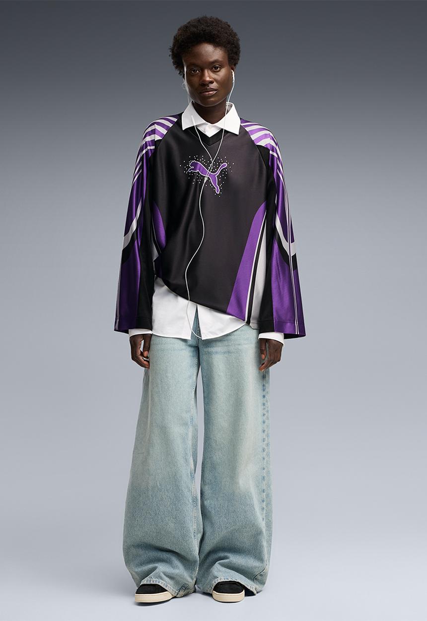 PUMA - Street Glam Oversized Bedazzled Jersey - Puma Black